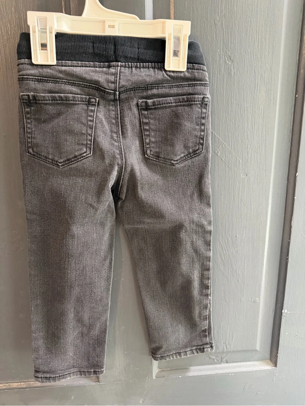 Old Navy Toddler Karate Skin Jeans 2 Pair